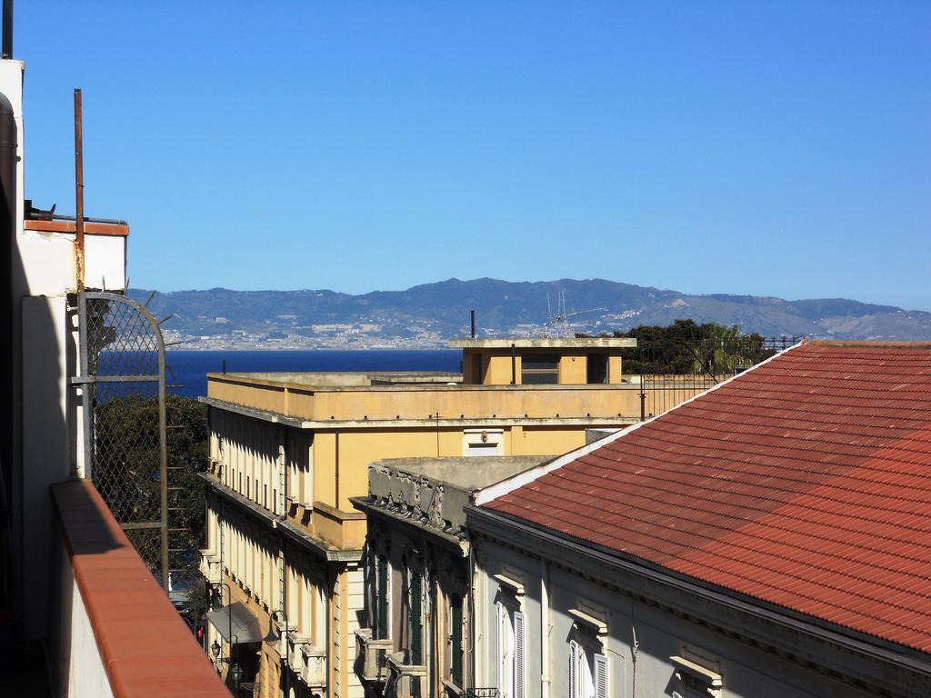 Fata Morgana Suite Reggio di Calabria Bagian luar foto
